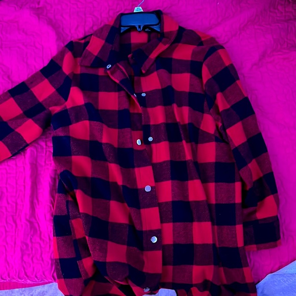 Long Flannel, Worn once fits nice. Button up no tears and super nice. - Picture 1 of 3